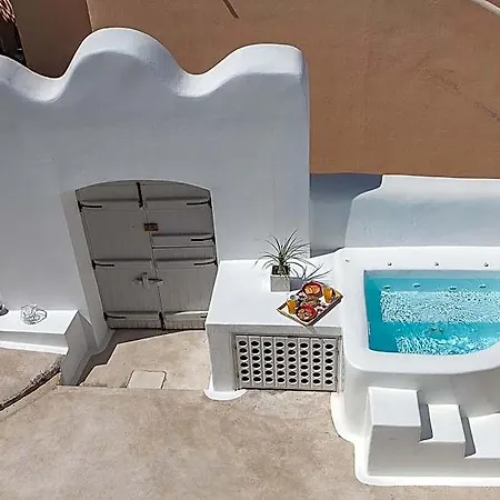 Radiant Santorini Hotel