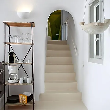 Radiant Santorini Hotel